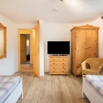 1 * Krempermoor